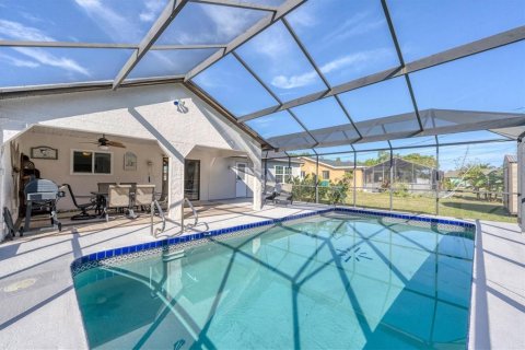 House in Port Charlotte, Florida 2 bedrooms, 99.22 sq.m. № 1217724 - photo 22