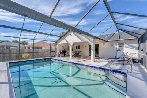 House in Port Charlotte, Florida 2 bedrooms, 99.22 sq.m. № 1217724 - photo 21