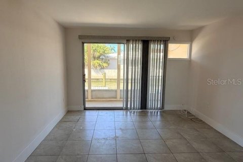Condo in Longboat Key, Florida, 1 bedroom  № 2206177 - photo 10