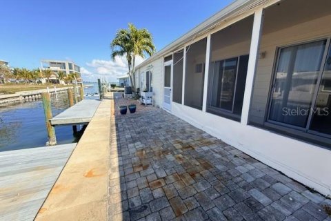 Condo in Longboat Key, Florida, 1 bedroom  № 2206177 - photo 15
