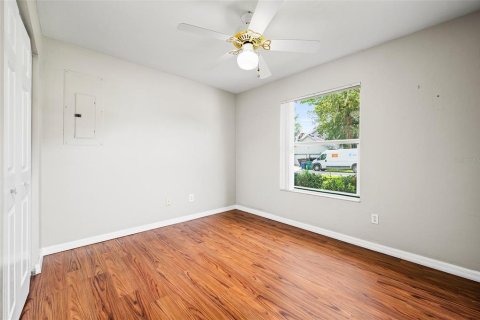 House in Alachua, Florida 3 bedrooms, 126.25 sq.m. № 1914972 - photo 24