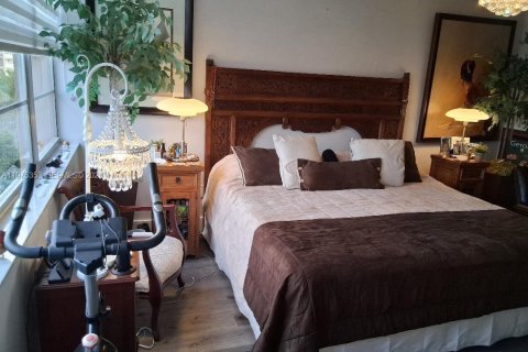 Copropriété à vendre à Pembroke Pines, Floride: 2 chambres, 102.19 m2 № 2040937 - photo 15