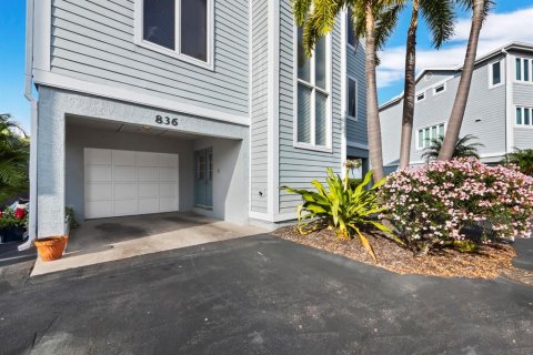 Copropriété à vendre à Longboat Key, Floride: 3 chambres, 261.33 m2 № 2151404 - photo 2