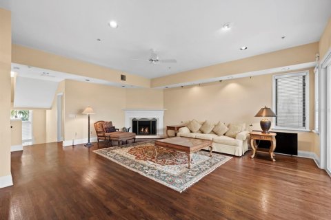 Copropriété à vendre à Longboat Key, Floride: 3 chambres, 261.33 m2 № 2151404 - photo 6