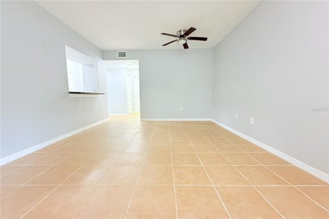 Condo in Riverview, Florida, 3 bedrooms  № 1900364 - photo 30