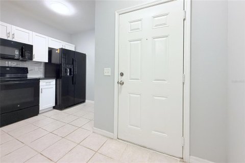 Condo in Riverview, Florida, 3 bedrooms  № 1900364 - photo 6