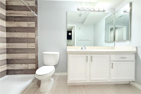 Condo in Riverview, Florida, 3 bedrooms  № 1900364 - photo 19