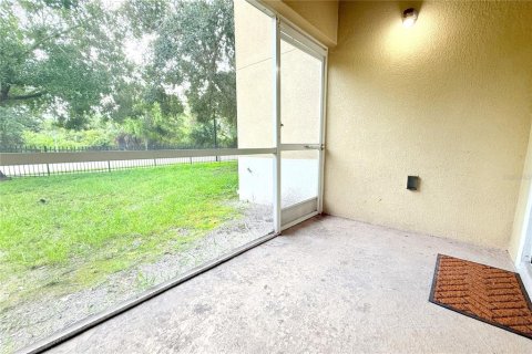 Condo in Riverview, Florida, 3 bedrooms  № 1900364 - photo 21