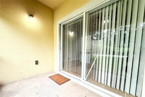 Condo in Riverview, Florida, 3 bedrooms  № 1900364 - photo 23