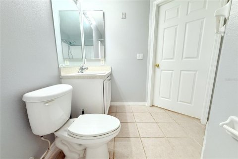 Condo in Riverview, Florida, 3 bedrooms  № 1900364 - photo 17