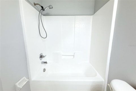 Condo in Riverview, Florida, 3 bedrooms  № 1900364 - photo 18
