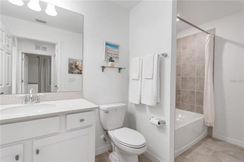 Condominio en alquiler en Bradenton, Florida, 2 dormitorios, 104.14 m2 № 2107007 - foto 16