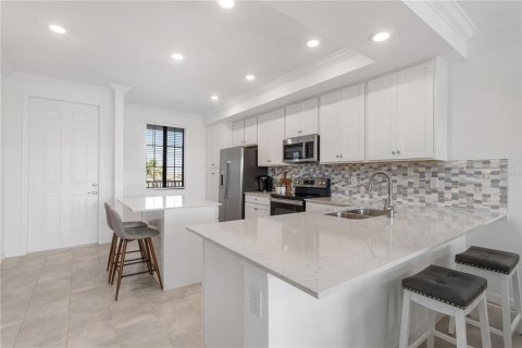 Condominio en alquiler en Bradenton, Florida, 2 dormitorios, 104.14 m2 № 2107007 - foto 5