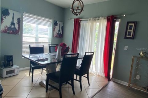 House in Kissimmee, Florida 5 bedrooms, 261.52 sq.m. № 1687813 - photo 4