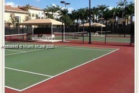 Adosado en venta en Sunrise, Florida, 3 dormitorios, 160.26 m2 № 1768885 - foto 20