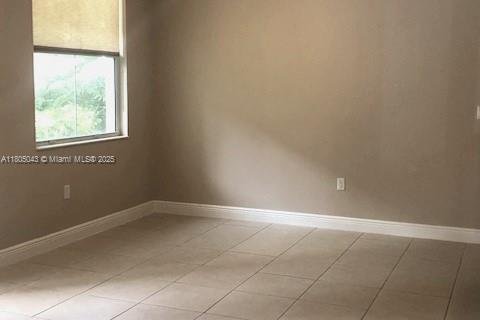 Adosado en venta en Sunrise, Florida, 3 dormitorios, 160.26 m2 № 1768885 - foto 5