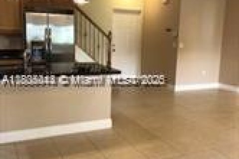 Adosado en venta en Sunrise, Florida, 3 dormitorios, 160.26 m2 № 1768885 - foto 8