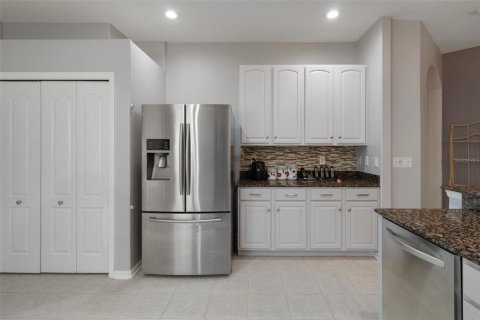House in Wesley Chapel, Florida 2 bedrooms, 156.45 sq.m. № 1760334 - photo 19