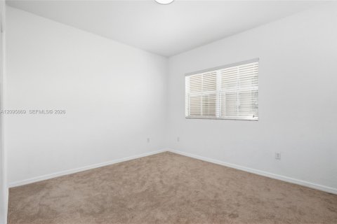 Condominio en venta en Doral, Florida, 3 dormitorios, 139.63 m2 № 2393258 - foto 16