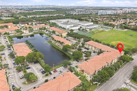 Condominio en venta en Doral, Florida, 3 dormitorios, 139.63 m2 № 2393258 - foto 26