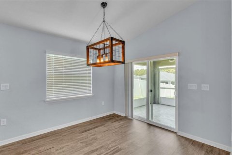 House in Lakeland, Florida 4 bedrooms, 164.72 sq.m. № 1876205 - photo 13