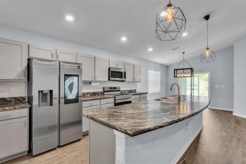 House in Lakeland, Florida 4 bedrooms, 164.72 sq.m. № 1876205 - photo 9