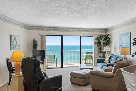 Condo in Indian Rocks Beach, Florida, 1 bedroom № 2233152 - photo 4