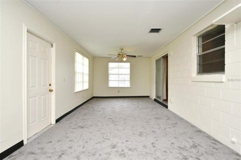 Villa ou maison à vendre à Kissimmee, Floride: 3 chambres, 151.52 m2 № 2400456 - photo 7