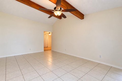 Villa ou maison à vendre à Kissimmee, Floride: 3 chambres, 151.52 m2 № 2400456 - photo 27