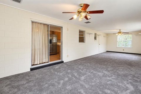 Villa ou maison à vendre à Kissimmee, Floride: 3 chambres, 151.52 m2 № 2400456 - photo 18