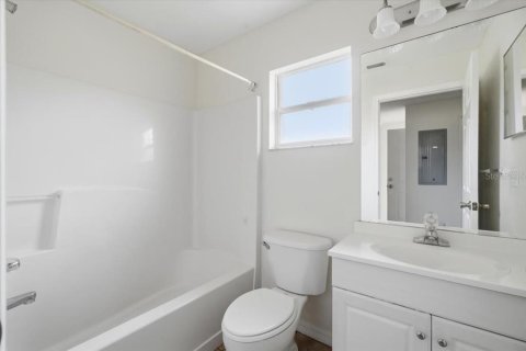 Apartment in Poinciana, Florida 3 bedrooms, 116.03 sq.m. № 2227337 - photo 12