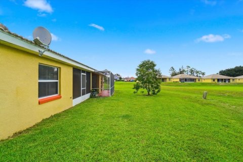 Apartment in Poinciana, Florida 3 bedrooms, 116.03 sq.m. № 2227337 - photo 14