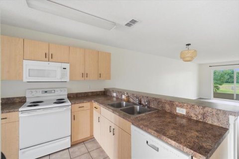 Apartment in Poinciana, Florida 3 bedrooms, 116.03 sq.m. № 2227337 - photo 5