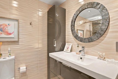 Copropriété à vendre à Lauderdale-by-the-Sea, Floride: 2 chambres, 109.62 m2 № 2404308 - photo 23