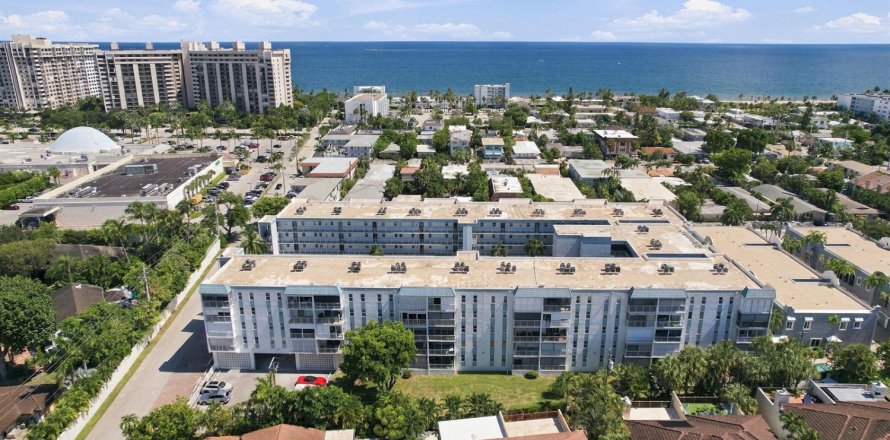 Condo à Lauderdale-by-the-Sea, Floride, 2 chambres  № 2404308