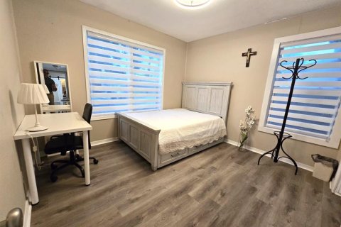 Villa ou maison à louer à Tampa, Floride: 3 chambres, 78.04 m2 № 2209236 - photo 8