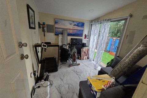 Villa ou maison à louer à Tampa, Floride: 3 chambres, 78.04 m2 № 2209236 - photo 10