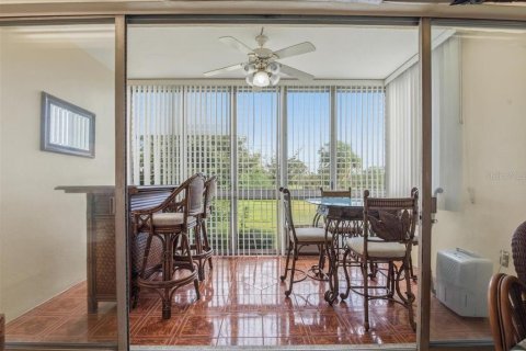 Condo in Clearwater, Florida, 1 bedroom  № 2210470 - photo 14
