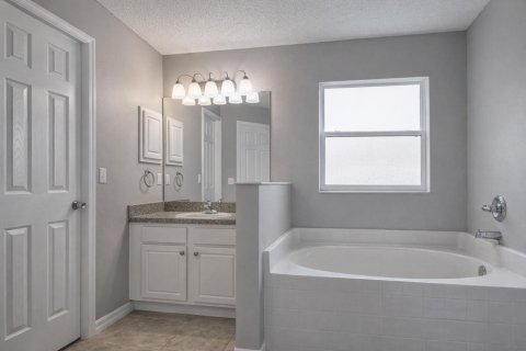 Villa ou maison à louer à Port St. Lucie, Floride: 3 chambres, 229.93 m2 № 2388006 - photo 17