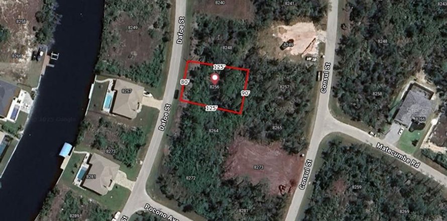 Land in Port Charlotte, Florida № 2163993