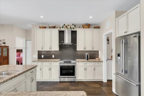Casa en venta en Homestead, Florida, 4 dormitorios, 221.39 m2 № 2183093 - foto 14