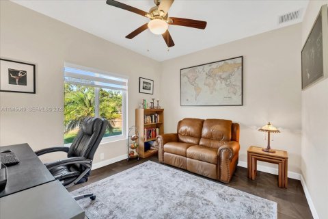 Casa en venta en Homestead, Florida, 4 dormitorios, 221.39 m2 № 2183093 - foto 25