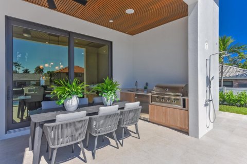 House in Fort Lauderdale, Florida 5 bedrooms, 480.77 sq.m. № 2428318 - photo 20