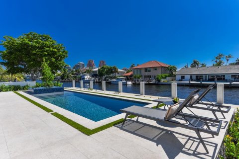 House in Fort Lauderdale, Florida 5 bedrooms, 480.77 sq.m. № 2428318 - photo 24
