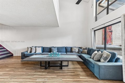Villa ou maison à vendre à Deerfield Beach, Floride: 2 chambres, 159.61 m2 № 2244159 - photo 7
