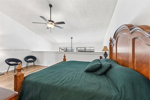Villa ou maison à vendre à Deerfield Beach, Floride: 2 chambres, 159.61 m2 № 2244159 - photo 27
