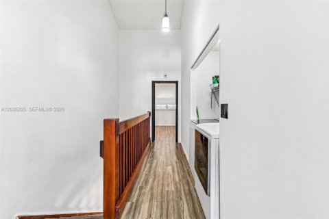Villa ou maison à vendre à Deerfield Beach, Floride: 2 chambres, 159.61 m2 № 2244159 - photo 17
