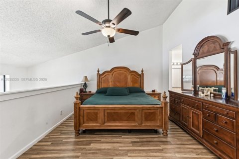Villa ou maison à vendre à Deerfield Beach, Floride: 2 chambres, 159.61 m2 № 2244159 - photo 25