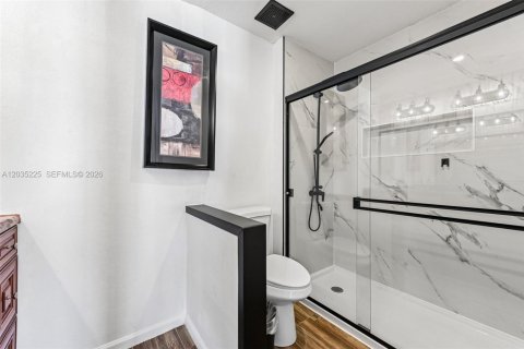 Villa ou maison à vendre à Deerfield Beach, Floride: 2 chambres, 159.61 m2 № 2244159 - photo 23