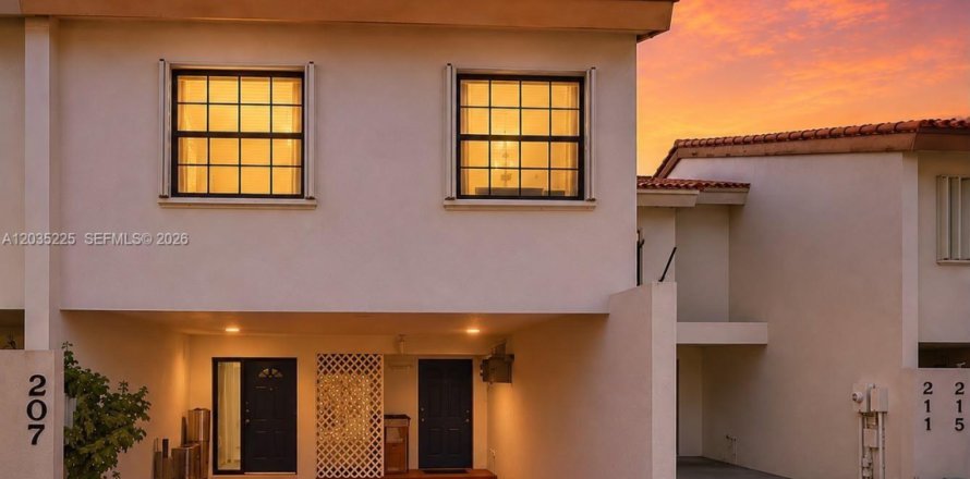 Villa ou maison à Deerfield Beach, Floride 2 chambres, 159.61 m2 № 2244159